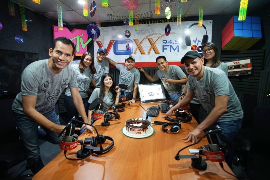 Cereal Memorándum Deslumbrante VOX FM El Salvador – Tocamos tu mente – Somos la radio juvenil mas  emblematica de El Salvador, nacimos el 14 de Octubre de 1996, sintonizano
